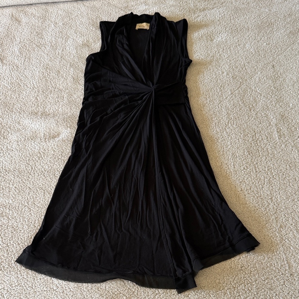 Elie Tahari Black Twist-Front Midi Dress Small